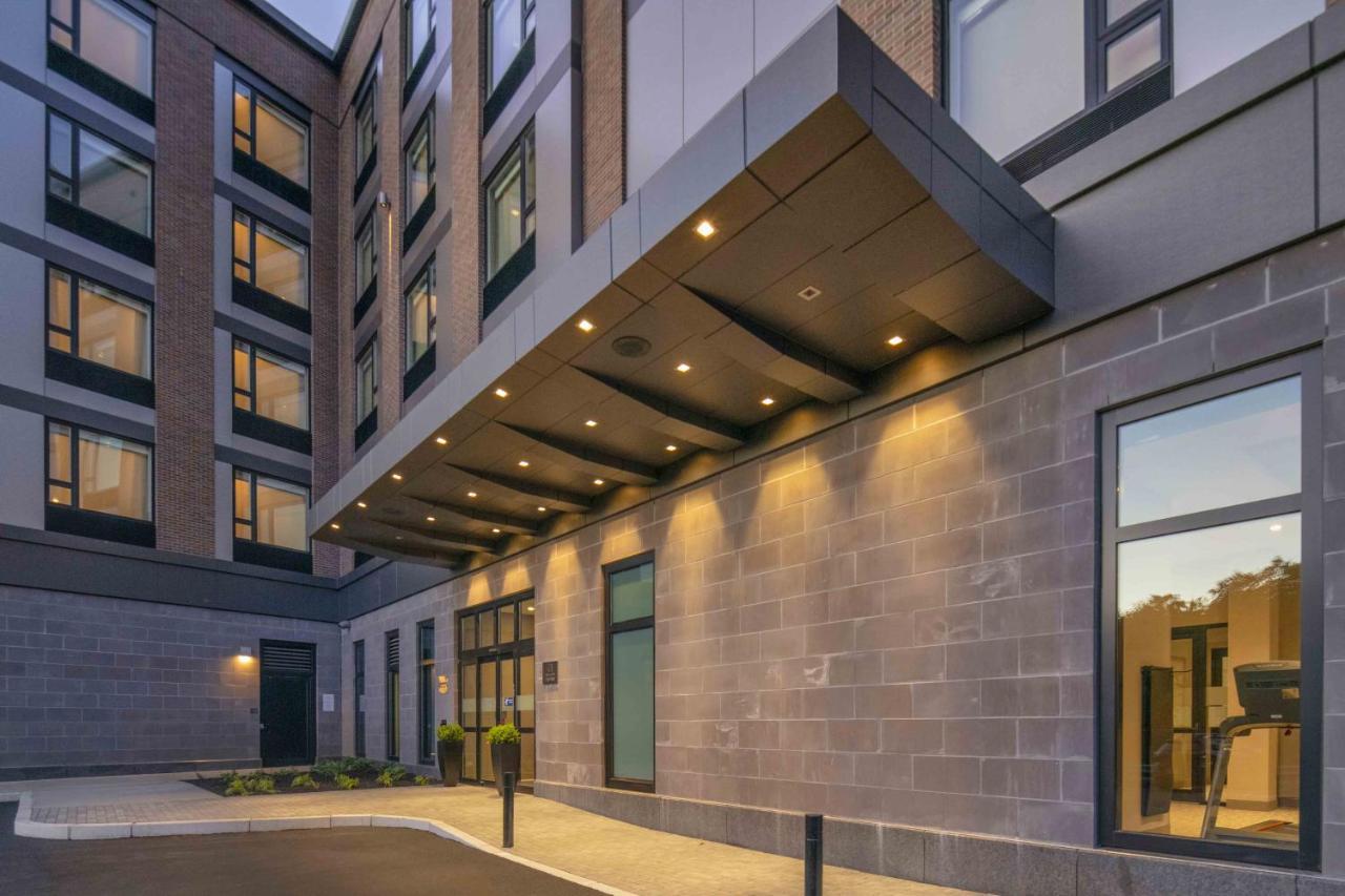 Holiday Inn Express - Boston Logan Airport - Revere By Ihg Экстерьер фото