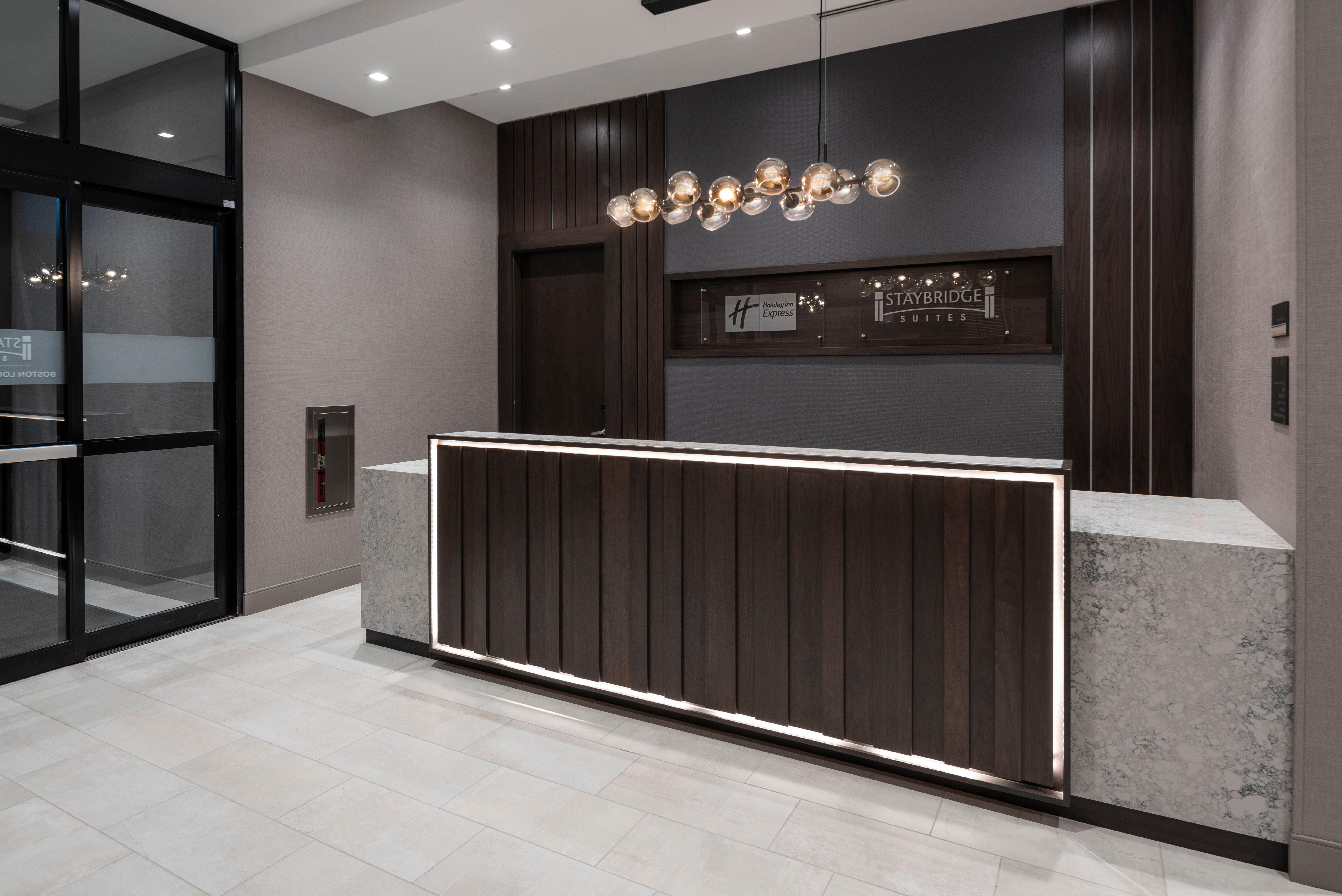 Holiday Inn Express - Boston Logan Airport - Revere By Ihg Экстерьер фото