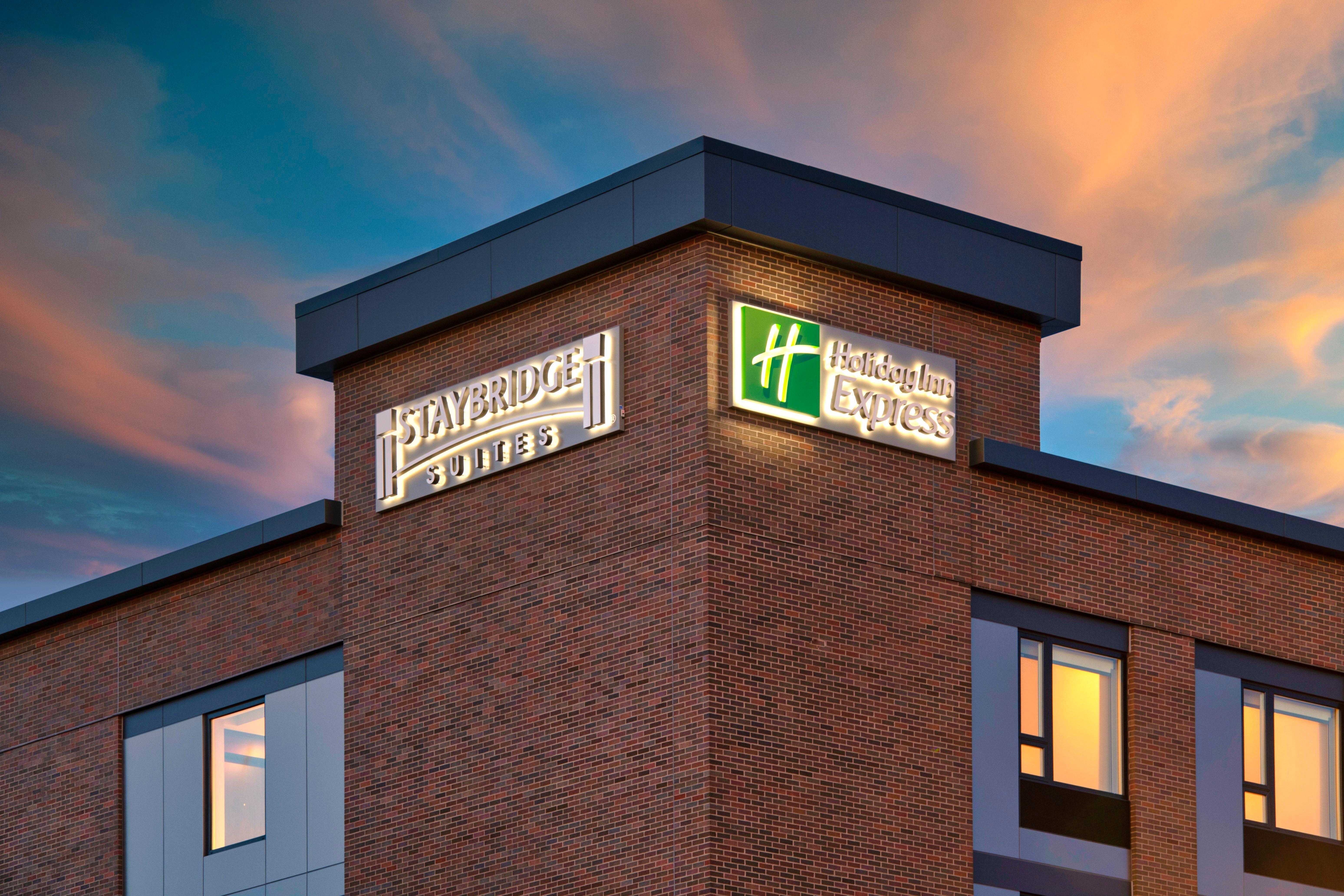 Holiday Inn Express - Boston Logan Airport - Revere By Ihg Экстерьер фото